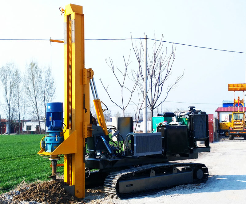 履帶光伏打樁機(jī)