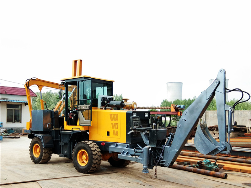 挖打一體護(hù)欄樁機(jī)