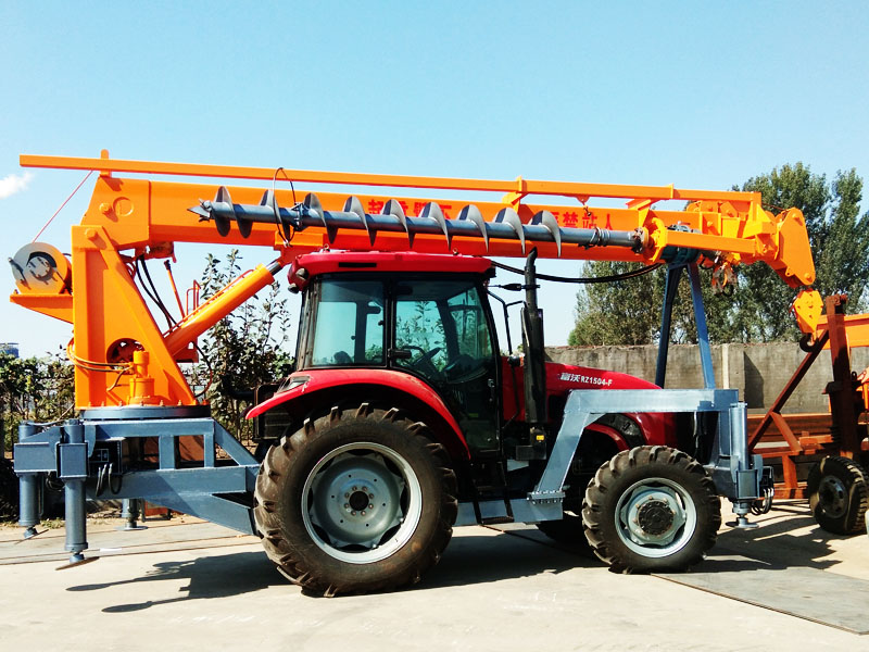 拖拉機(jī)吊打一體機(jī)