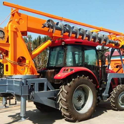 拖拉機(jī)吊打一體機(jī)