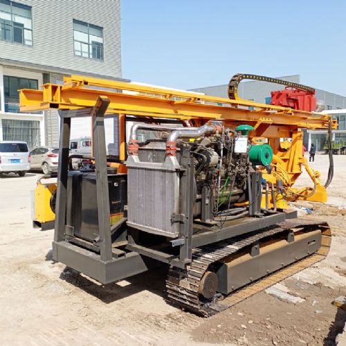 履帶光伏打樁機(jī)